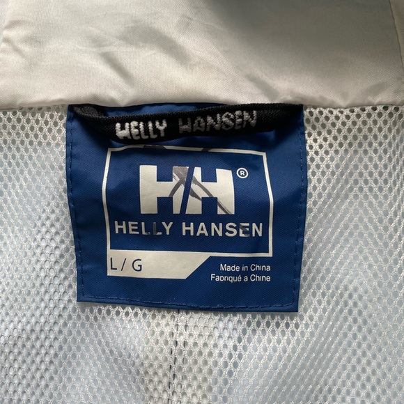 Helly Hansen water/wind resistant zip up - Picture 7 of 7